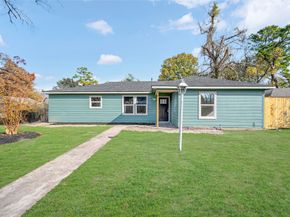 7422 Wiley Road, Houston TX 77016