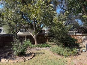 1207 Mabry Mill Road, Houston TX 77062