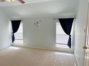 1207 Mabry Mill Road, Houston TX 77062