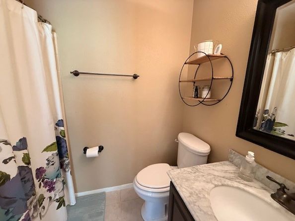 1207 Mabry Mill Road, Houston TX 77062