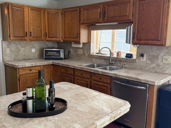 1207 Mabry Mill Road, Houston TX 77062