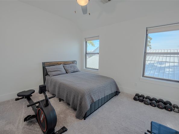 8810 Carousel Lane A, Houston TX 77080