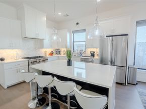 8810 Carousel Lane A, Houston TX 77080