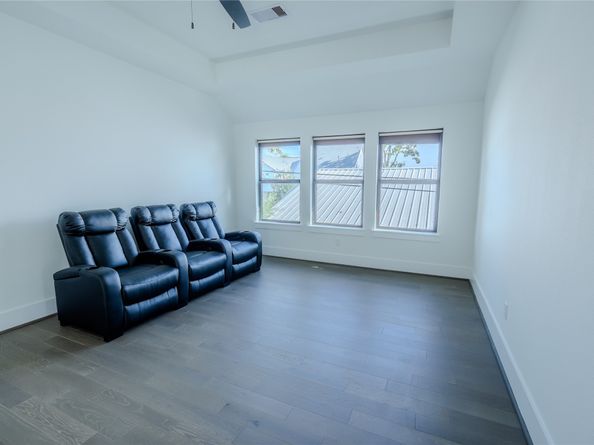 8810 Carousel Lane A, Houston TX 77080