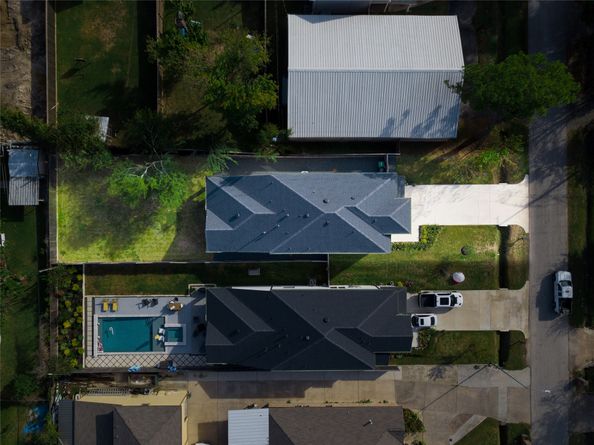 8810 Carousel Lane A, Houston TX 77080