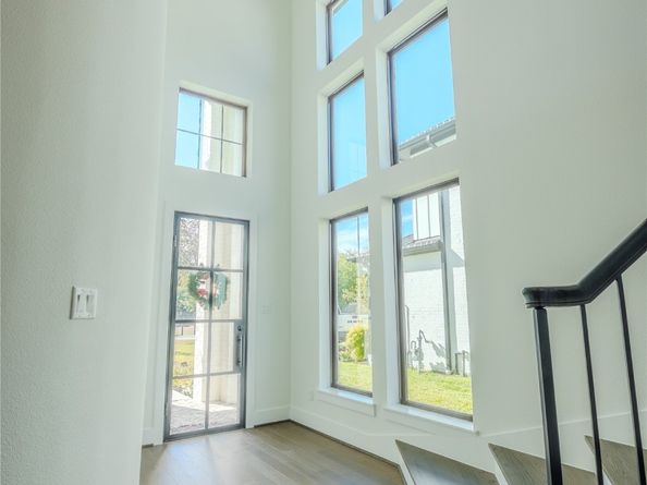 8810 Carousel Lane A, Houston TX 77080