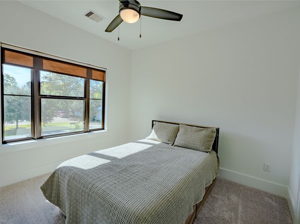 8810 Carousel Lane A, Houston TX 77080