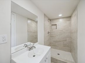 5515 Knightwood Street, Houston TX 77016