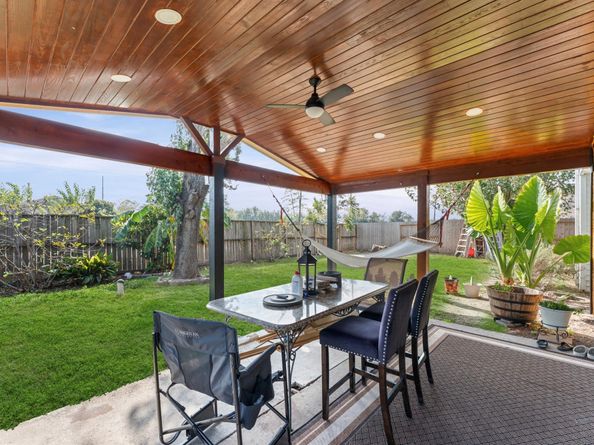 6815 Inwood West Drive, Houston TX 77088