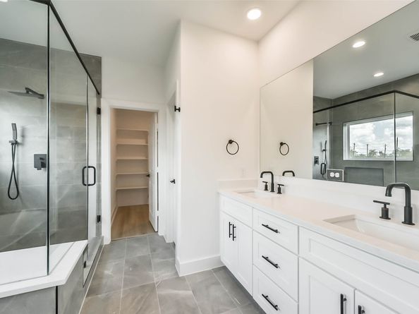 4430 Edmund Street, Houston TX 77020