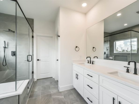 4430 Edmund Street, Houston TX 77020