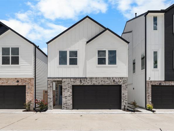 4746 Martin Hill Street, Houston TX 77018