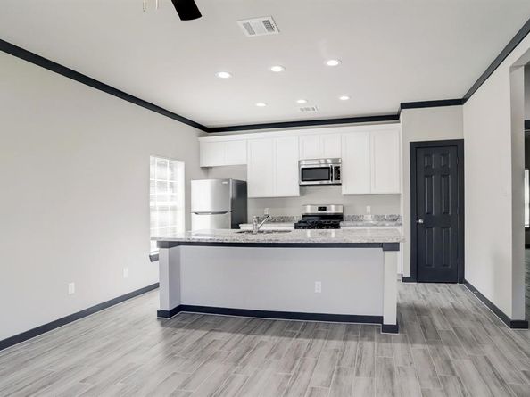 8103 Glass Street AB, Houston TX 77016