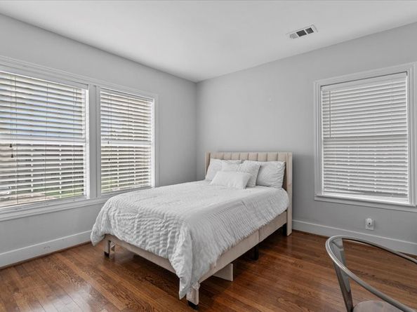 5416 Palmer Street, Houston TX 77004