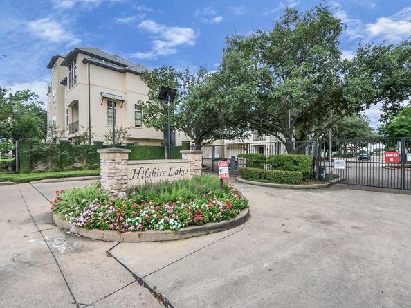 8926 Lakeshore Bend Drive, Houston TX 77080