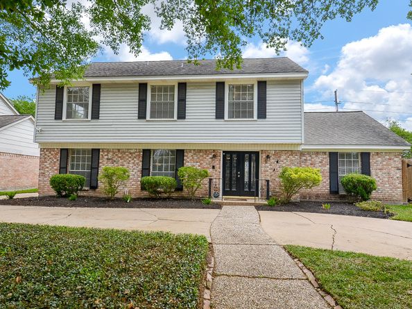 2019 Briarlee Drive, Houston TX 77077