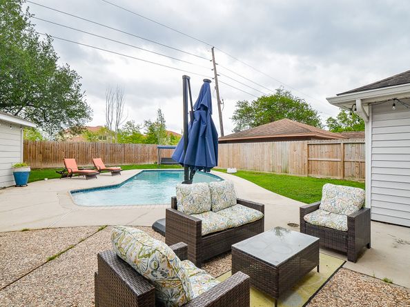 2019 Briarlee Drive, Houston TX 77077