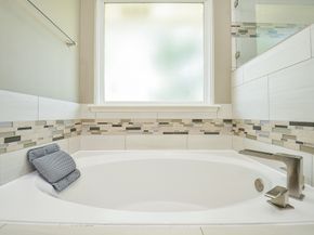 15018 Moss Boulder Court, Houston TX 77084