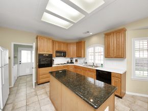 2322 Country Mile Lane, Richmond TX 77406