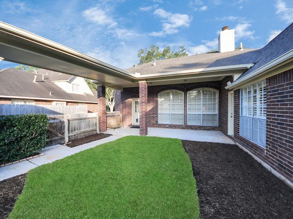 2322 Country Mile Lane, Richmond TX 77406