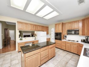 2322 Country Mile Lane, Richmond TX 77406