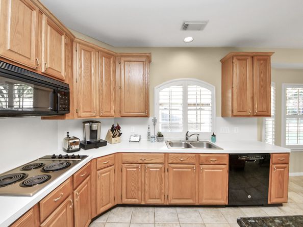 2322 Country Mile Lane, Richmond TX 77406