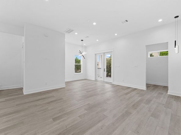 5203 San Juan Street, Houston TX 77020