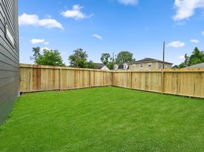 5203 San Juan Street, Houston TX 77020