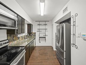 1998 Augusta Drive, Houston TX 77057