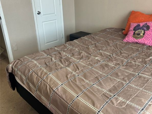 911 Belshear Court, Houston TX 77073