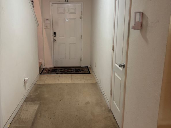 911 Belshear Court, Houston TX 77073