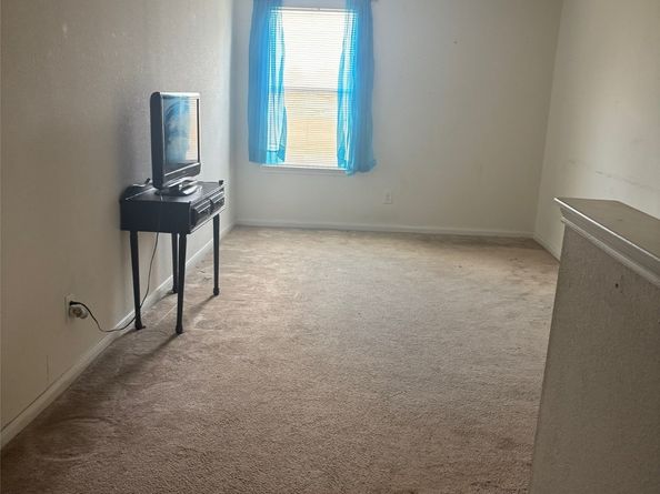 911 Belshear Court, Houston TX 77073