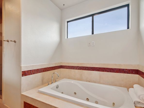 4129 Dickson Street, Houston TX 77007