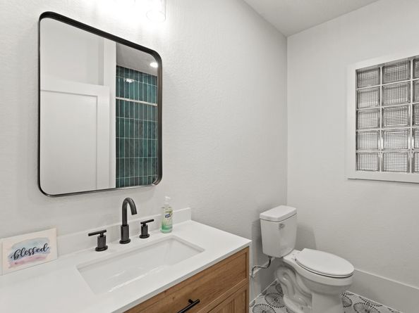 1133 E 14th Street, Houston TX 77009