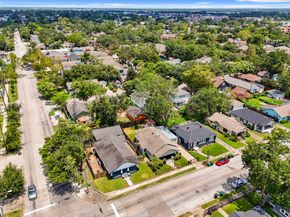 1133 E 14th Street, Houston TX 77009