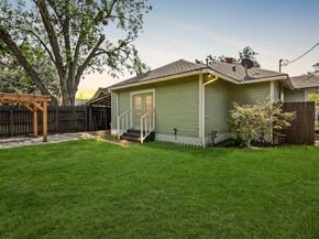1133 E 14th Street, Houston TX 77009
