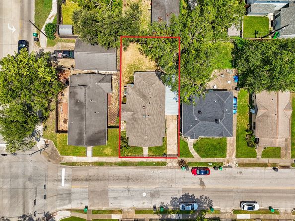 1133 E 14th Street, Houston TX 77009