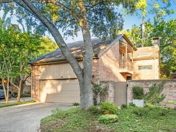 312 Sugarberry Circle