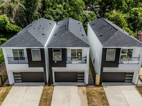 930 Mansfield Street, Houston TX 77091