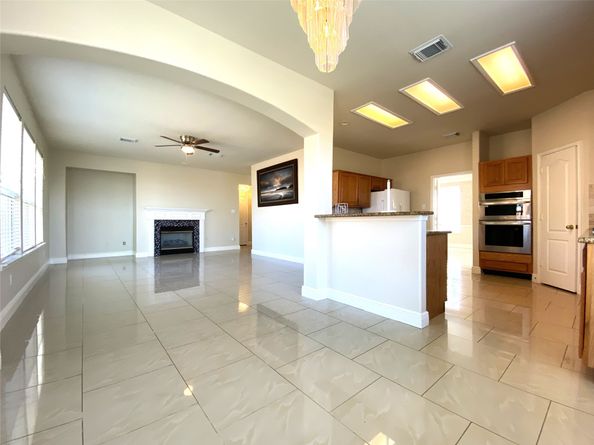 12426 Shadowpoint Drive, Houston TX 77082