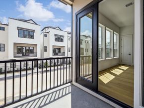 2225 Dennis Street, Houston TX 77004