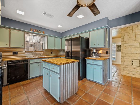 3743 Rocky Woods Drive, Kingwood TX 77339