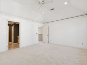 4916 Travis Street, Houston TX 77002