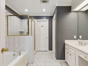 4916 Travis Street, Houston TX 77002