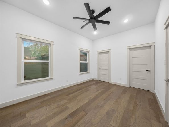 1209 Tabor Street, Houston TX 77009