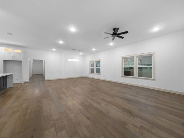 1209 Tabor Street, Houston TX 77009