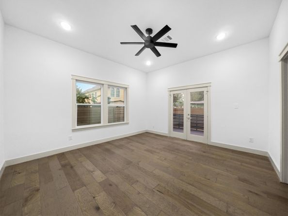 1209 Tabor Street, Houston TX 77009