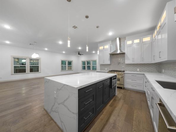 1209 Tabor Street, Houston TX 77009