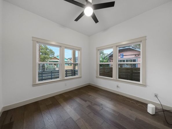 1209 Tabor Street, Houston TX 77009