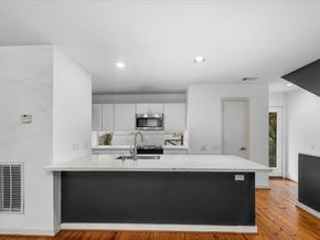 2605 Calumet Street 14, Houston TX 77004